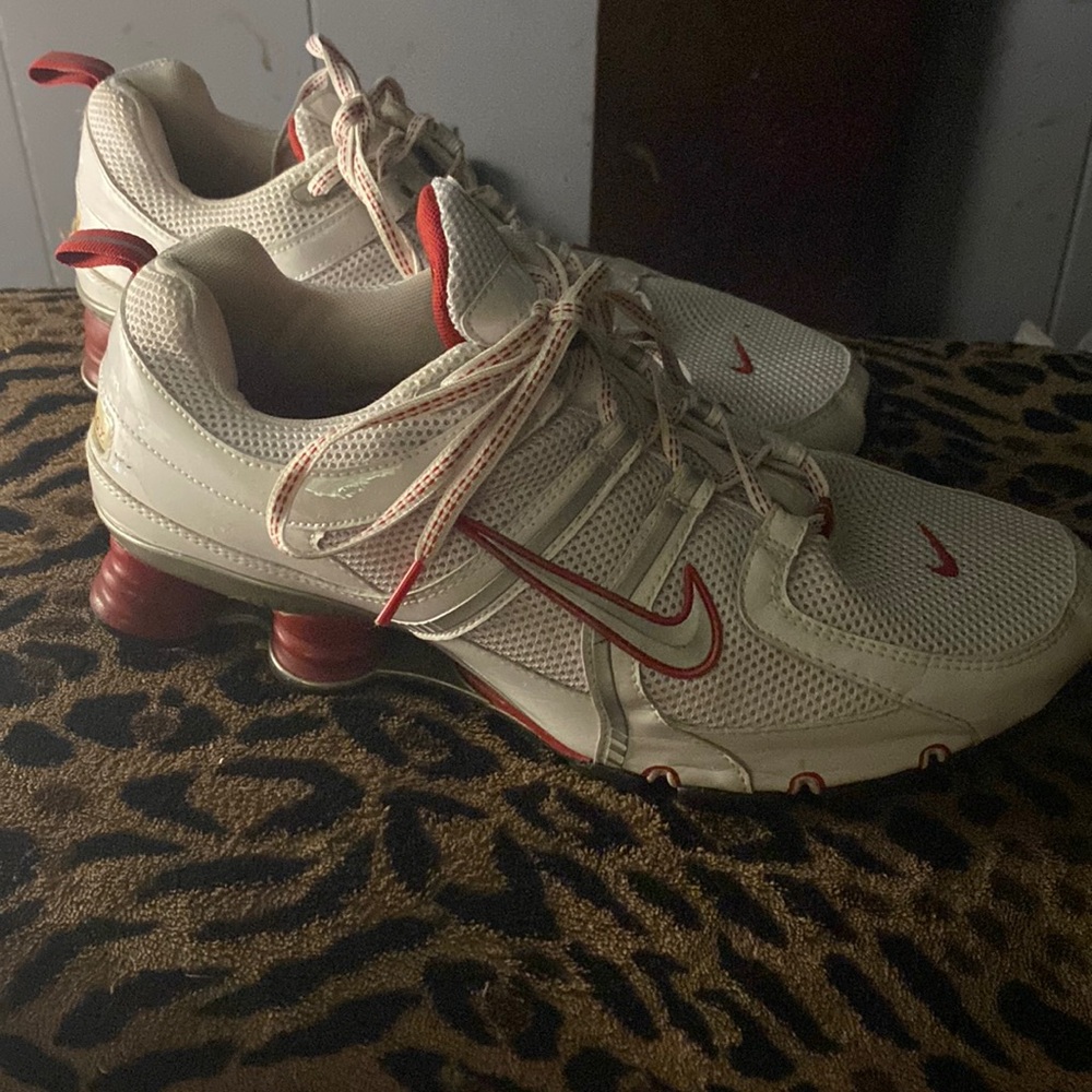 Red and white Nike shox with red and white laces size 10